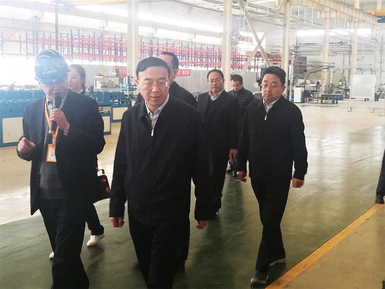 甘肃省副省长李沛兴参观考察兰州新区918博天堂伊士顿电梯厂